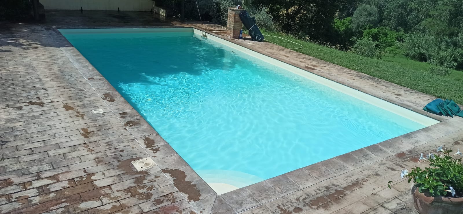 Costruzione piscina interrata su misura Umbria Perugia