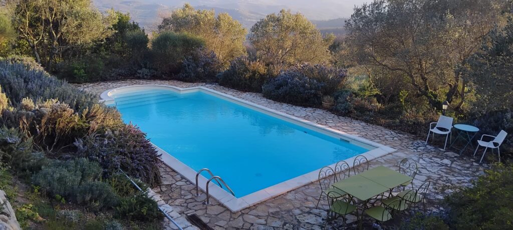 Apertura piscina primavera Umbria marzo aprile ALTEA POOL